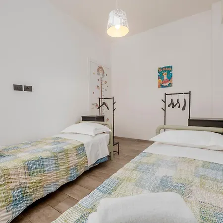 Apartment 340 - Casa La Gemma, 8 Minuti Da E Mare - Nuovo E Ristrutturato