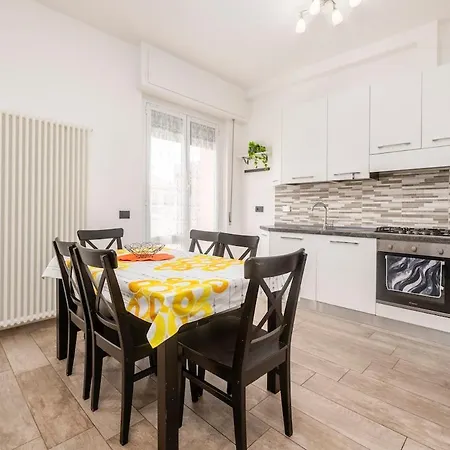 Apartment 340 - Casa La Gemma, 8 Minuti Da E Mare - Nuovo E Ristrutturato
